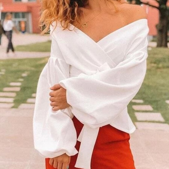 Luxe White Off Shoulder Sexy Balloon Sleeve Blouse - Picture 5 of 9